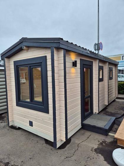 Баня 6х2.4 - СВЕТЛАЯ - 3 отделения (брус)